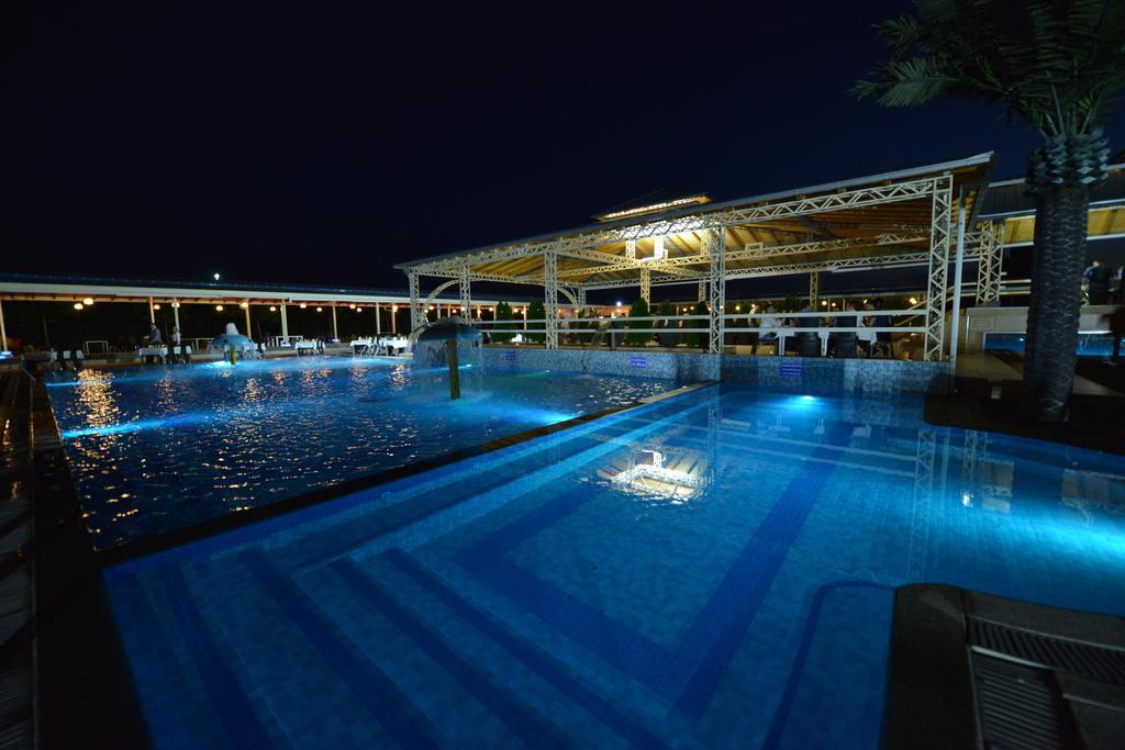 Hotel New Star Skopje Luaran gambar