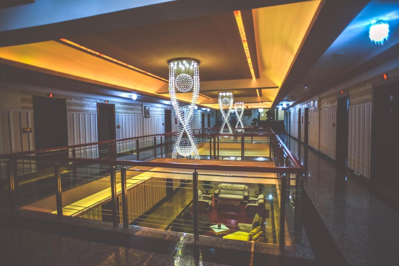 Hotel New Star Skopje Luaran gambar