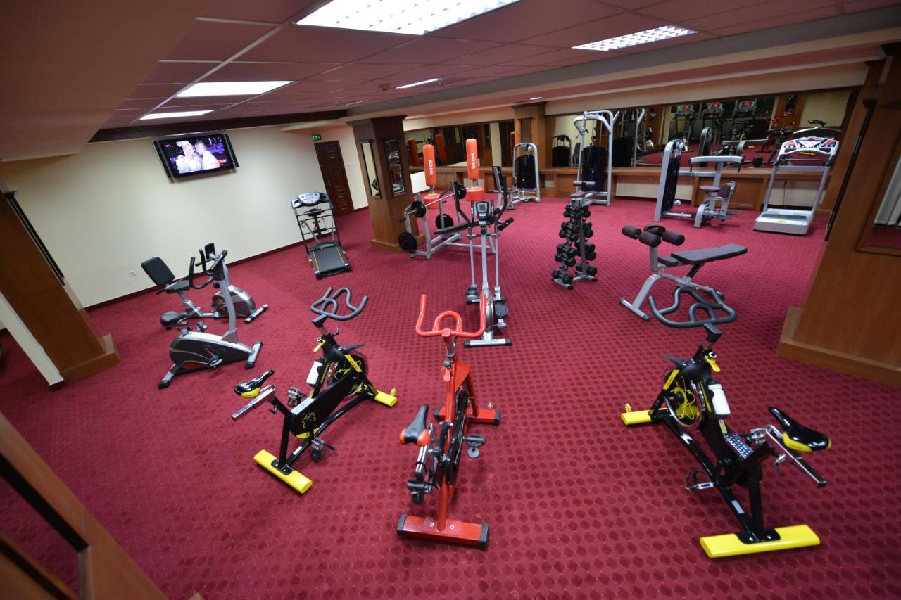 Hotel New Star Skopje Luaran gambar