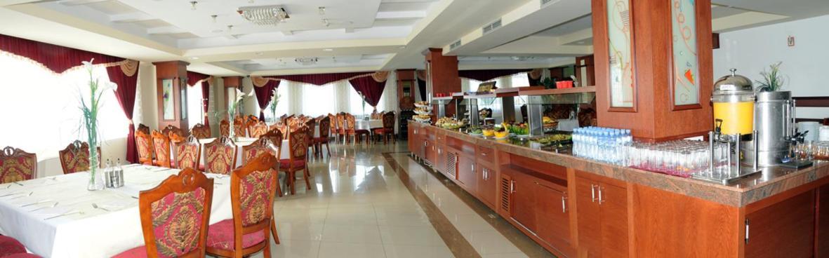 Hotel New Star Skopje Luaran gambar