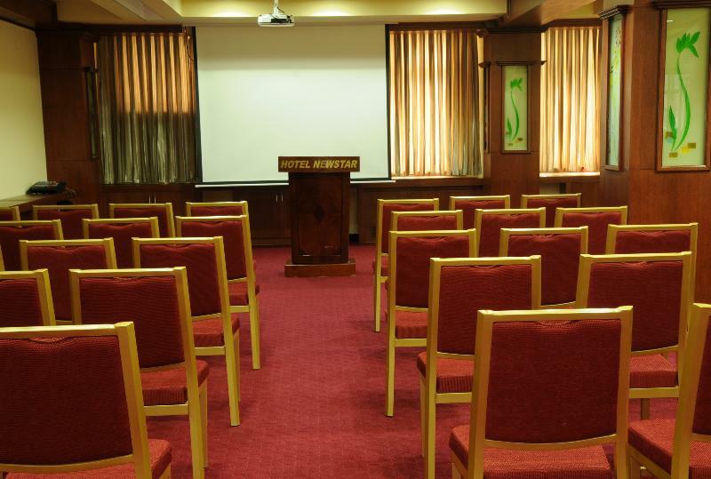 Hotel New Star Skopje Luaran gambar